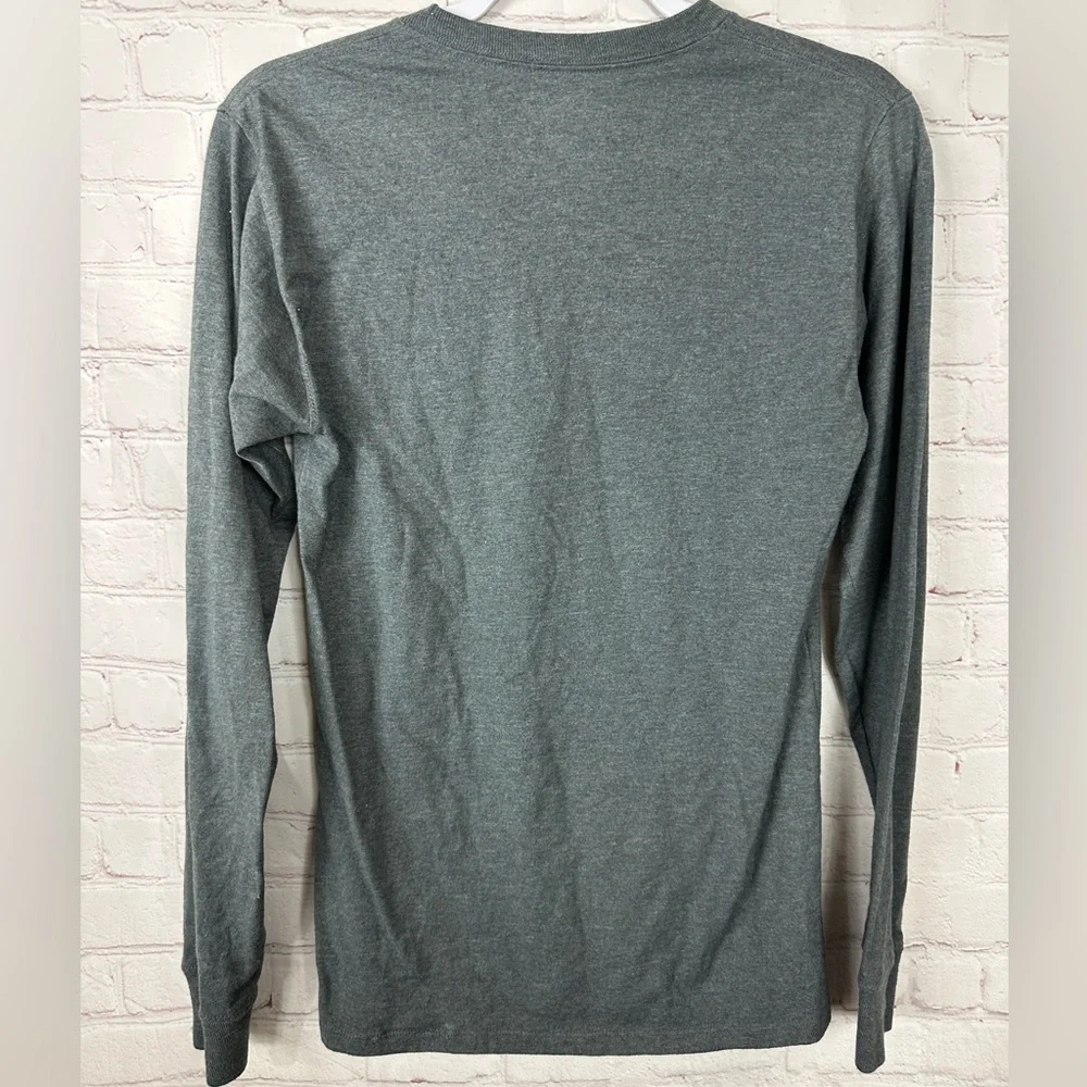 Champion Long Sleeve T-shirt gray script spell out sz S‎ casual comfort cotton